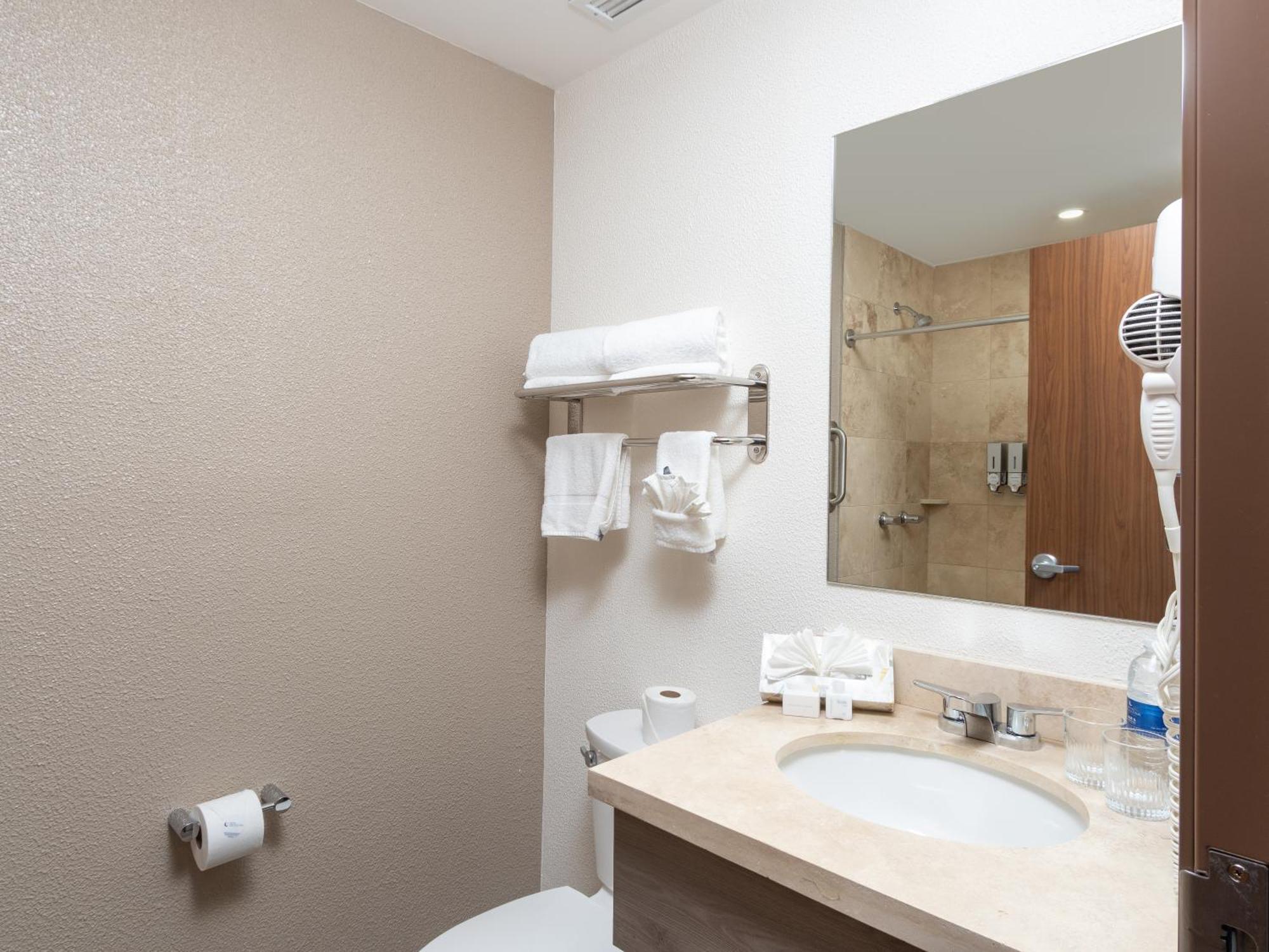 Hotel Mesaluna Short & Long Stay Σιουδάδ Χουάρες Εξωτερικό φωτογραφία